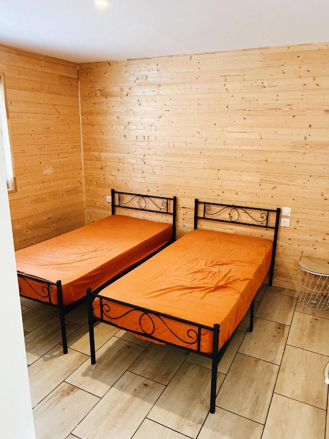 Chalet Des Illes Madagasgar II Prat-Bonrepaux المظهر الخارجي الصورة